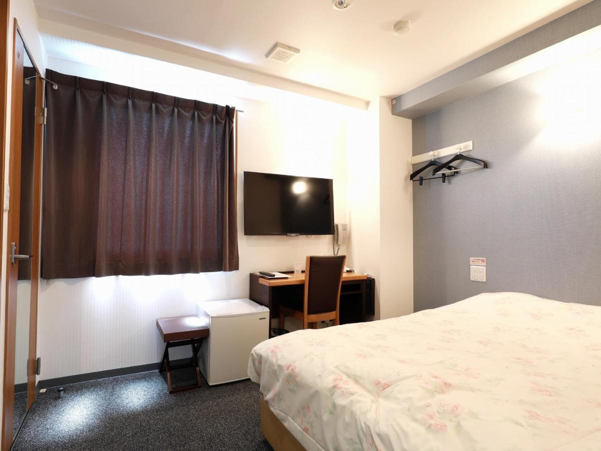 Toyama Town Hotel Exteriör bild